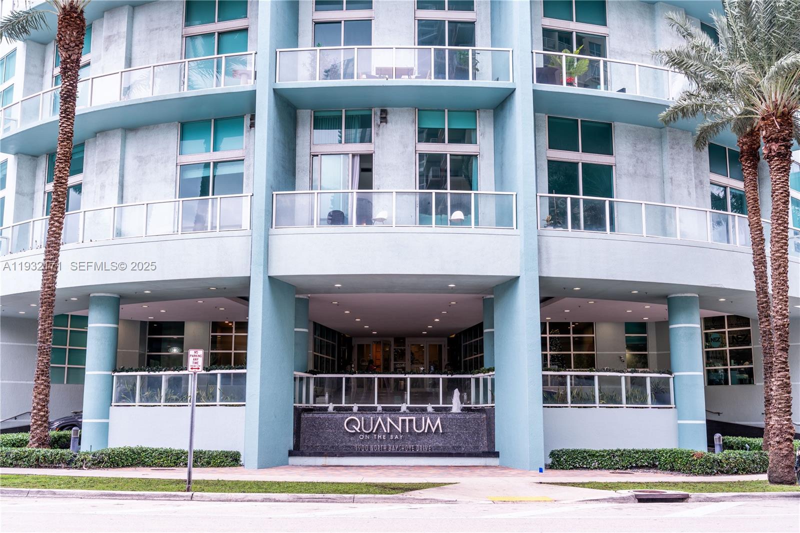 QUANTUM ON THE BAY CONDO - Residential