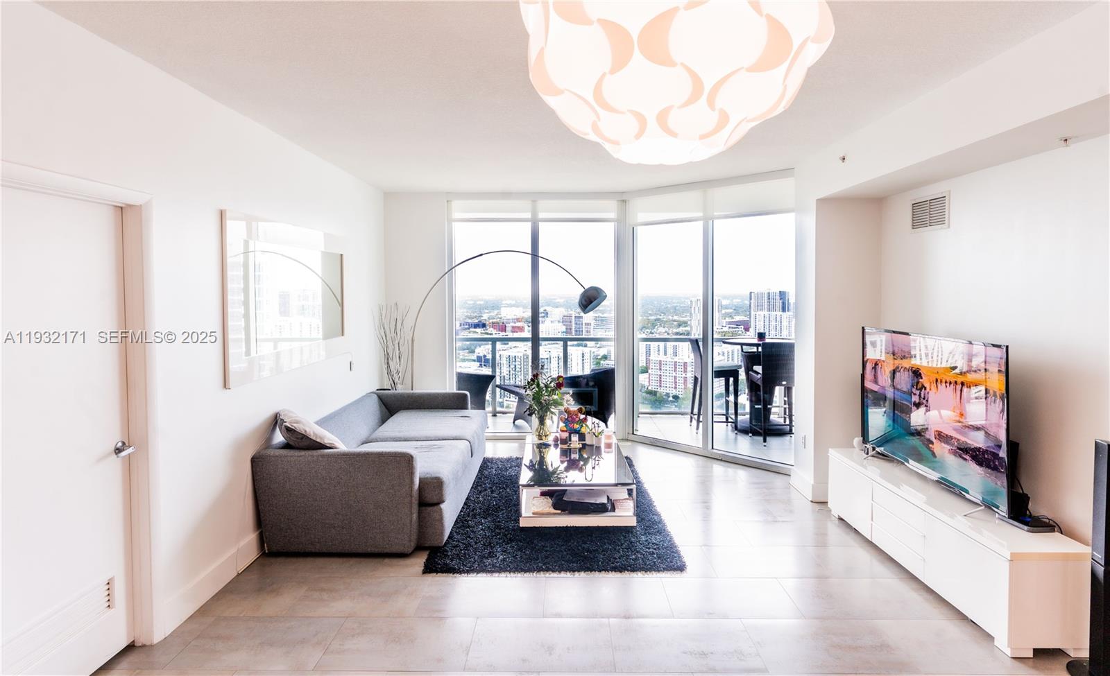 QUANTUM ON THE BAY CONDO - Residential