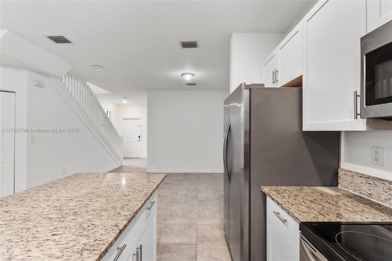 VIA VENTURA NEIGHBORHOOD - Residential