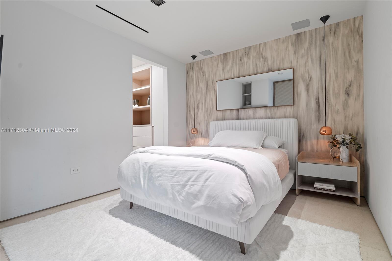 PARAISO BAY CONDO - Residential