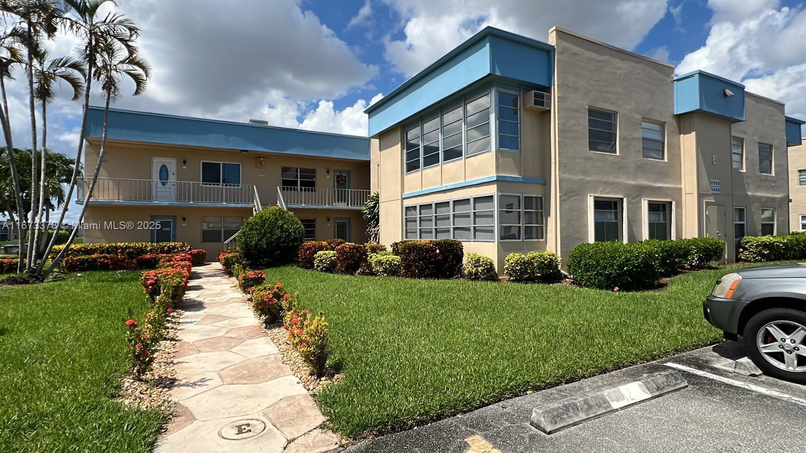 Beautifully Renovated and fully furnished 2/2 condo on the 1st floor, KINGS POINT BURGUNDY COND. Motivated Seller. Features updated kitchen and bathrooms, brand new appliances, washer/dryer, storm shutters, and a smart fan in the living room. Just a short walk to the community pool. Low monthly fees compared to other sections of Kings Point. Enjoy the vibrant lifestyle with access to 5 clubhouses, heated indoor/outdoor pools, theatre, gyms, event rooms, games rooms, golf course, restaurant, beauty salon, billiards, and more. A one-time $1,800 recreational fee, the seller's includes the 3 TVs as a gift to the buyer.
Don’t miss out on this exceptional opportunity!