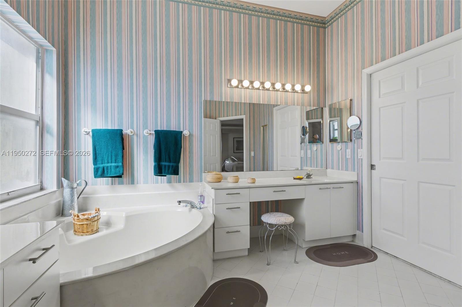 TOWNGATE - Residential