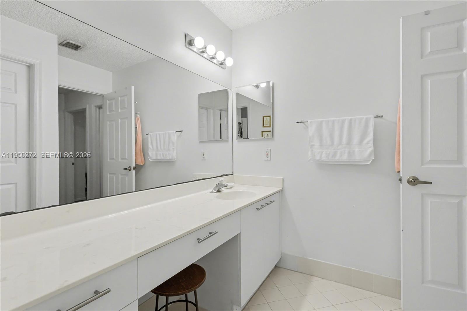 TOWNGATE - Residential