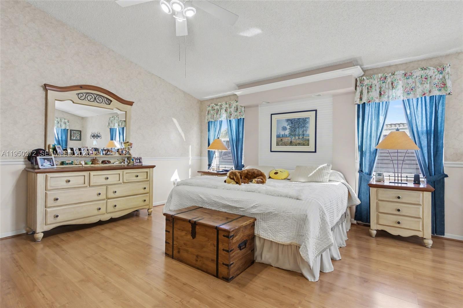 TOWNGATE - Residential