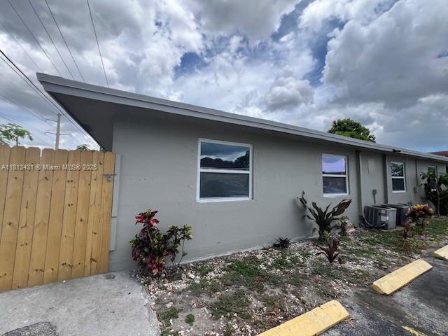 5417 NW 22nd St 5417
