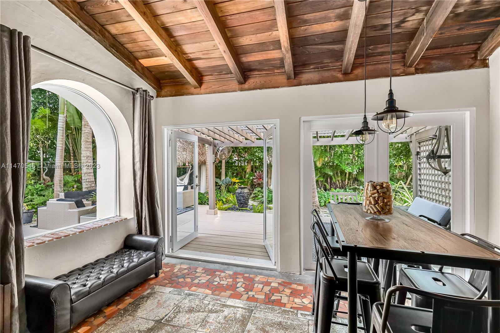 AQUA MARINE - Residential