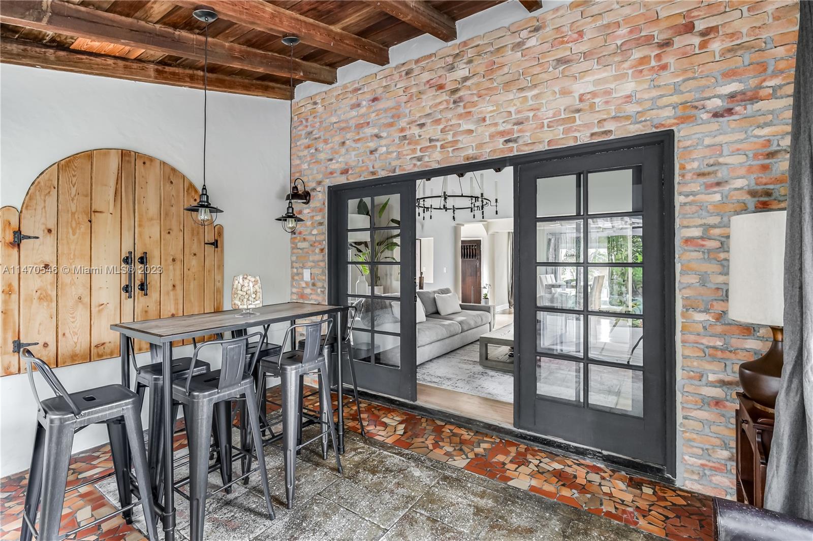 AQUA MARINE - Residential