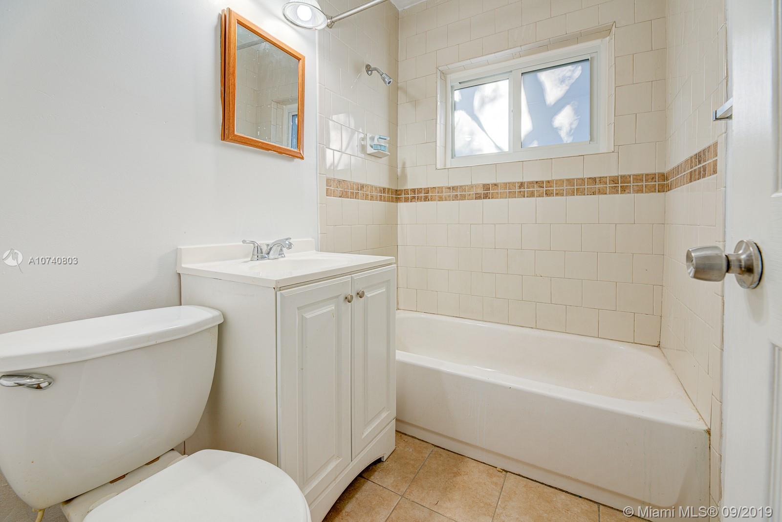 EAST SHENANDOAH - Residential Lease