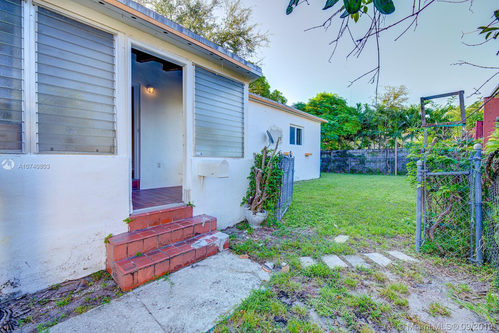 EAST SHENANDOAH - Residential Lease