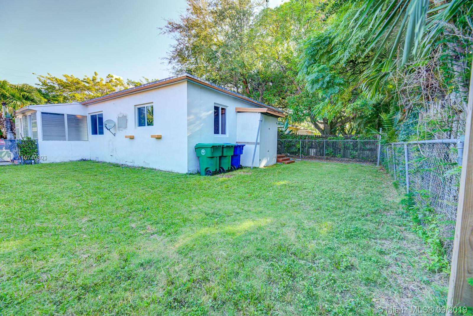 EAST SHENANDOAH - Residential Lease