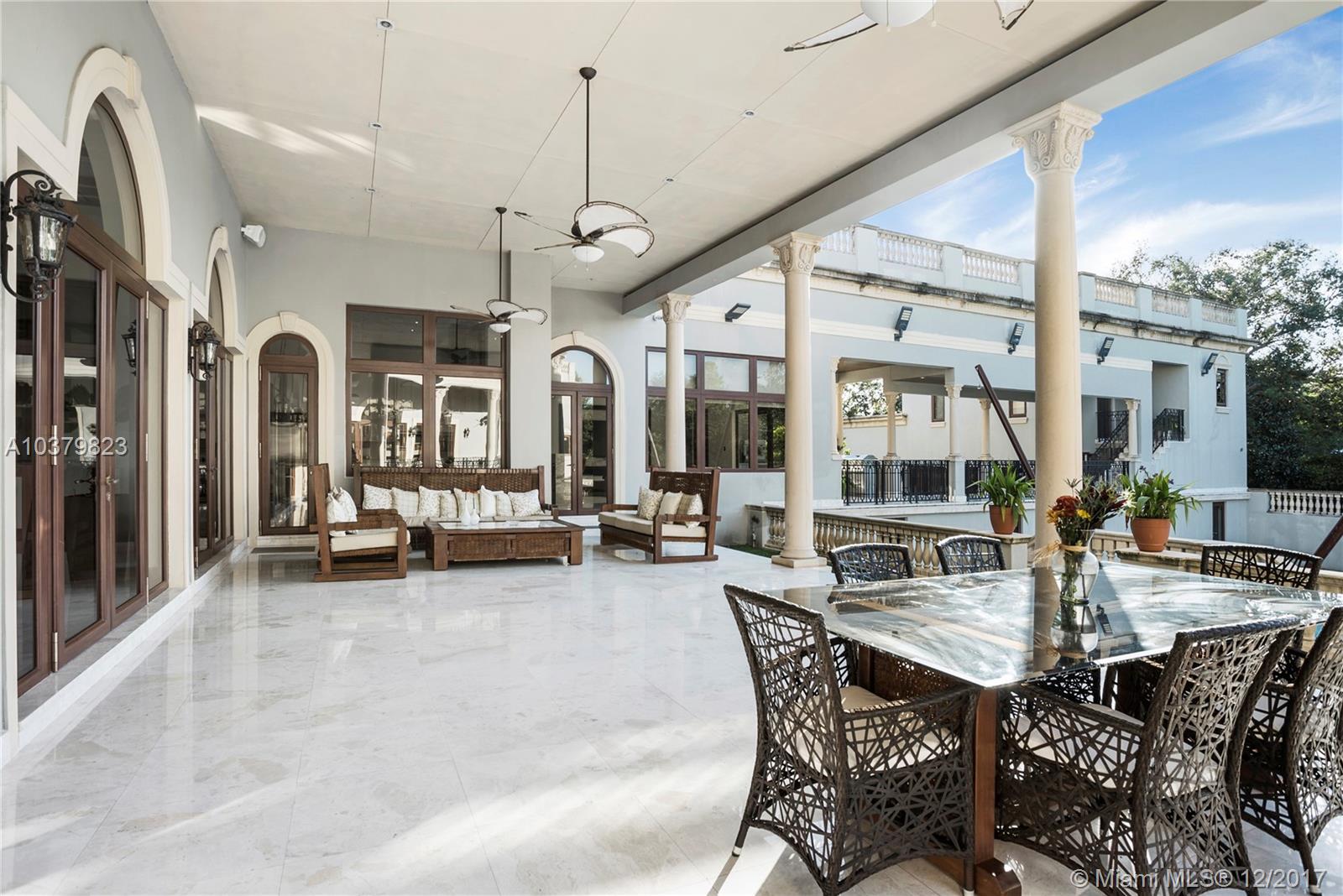 TOWN & RANCH ESTS - Residential