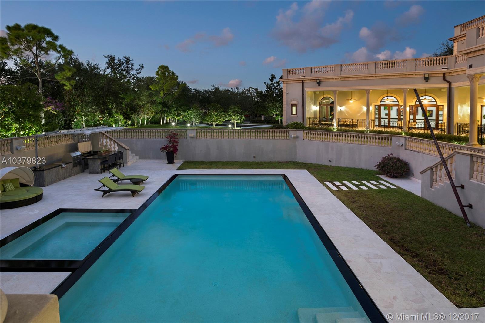 TOWN & RANCH ESTS - Residential