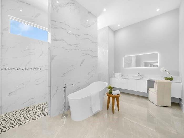 J G HEADS FARMS UNIT A - Residential