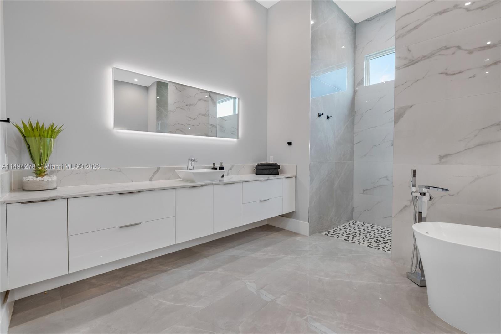 J G HEADS FARMS UNIT A - Residential