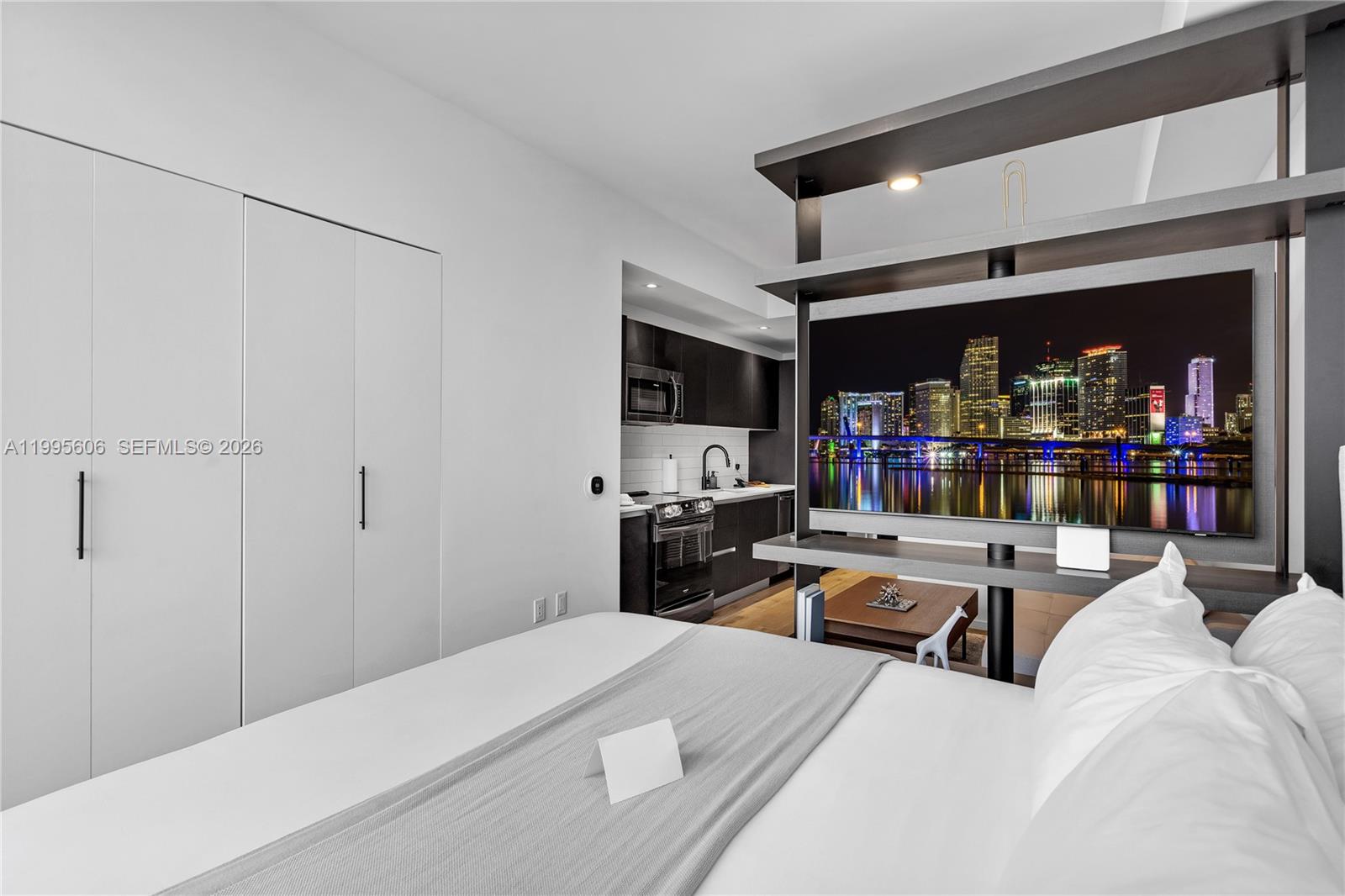 MAP OF MIAMI DADE CO. FL. - Residential