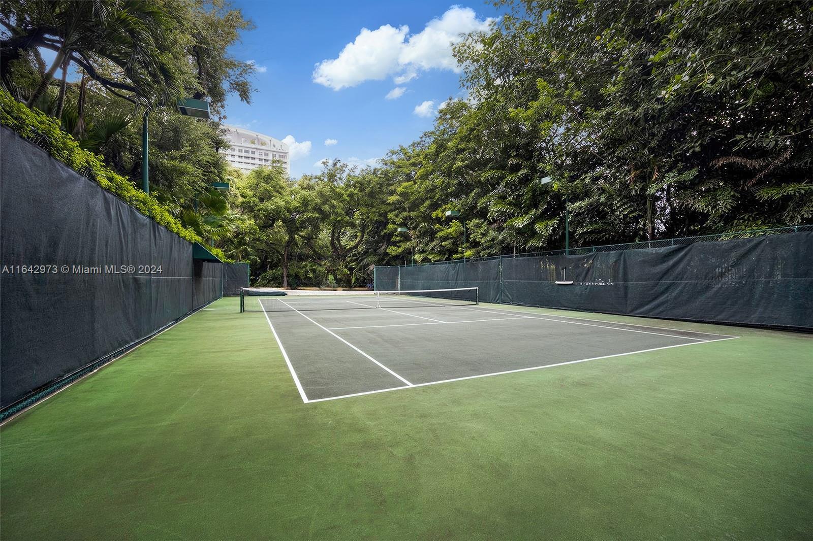 GROVENOR HOUSE CONDO - Residential