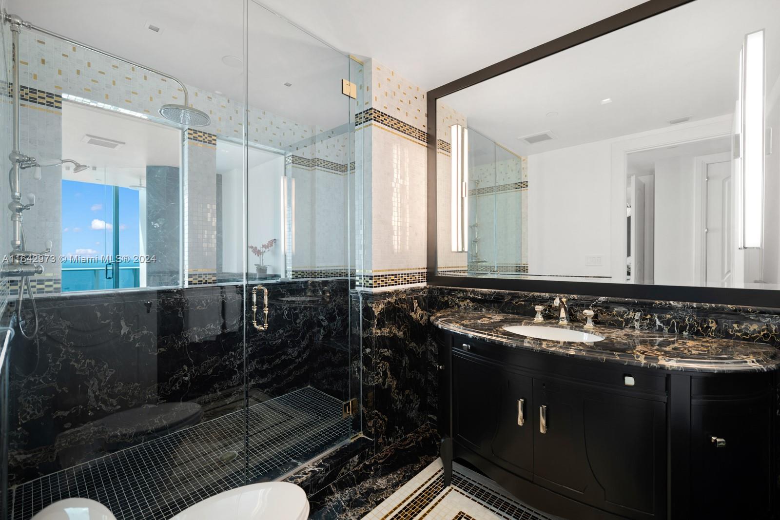 GROVENOR HOUSE CONDO - Residential