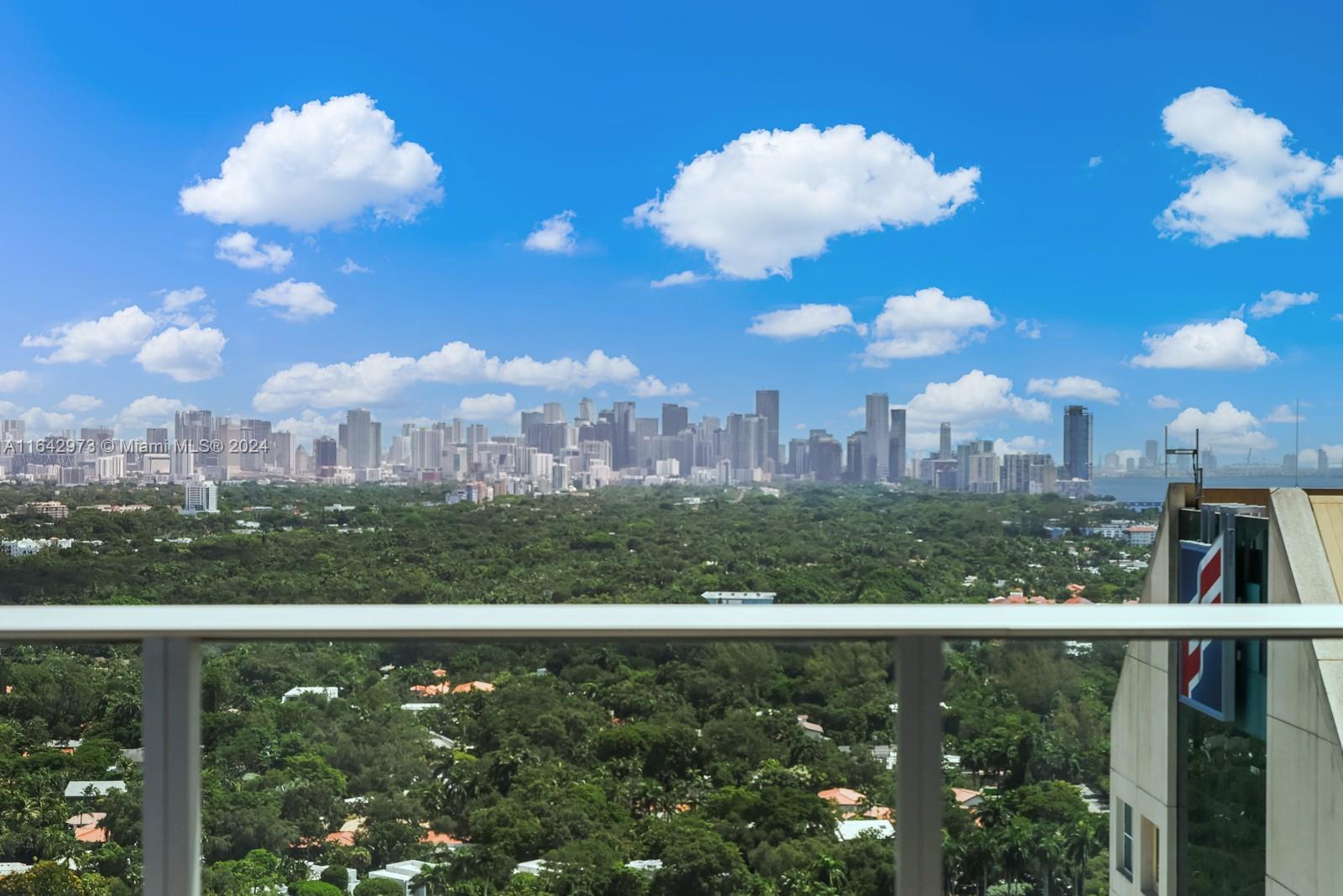 GROVENOR HOUSE CONDO - Residential