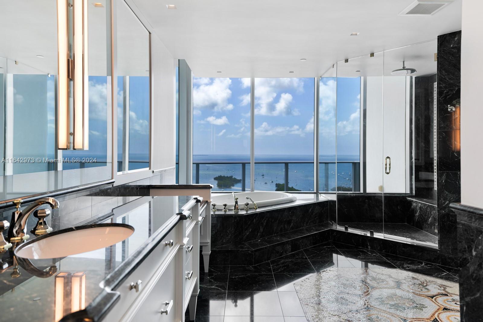 GROVENOR HOUSE CONDO - Residential