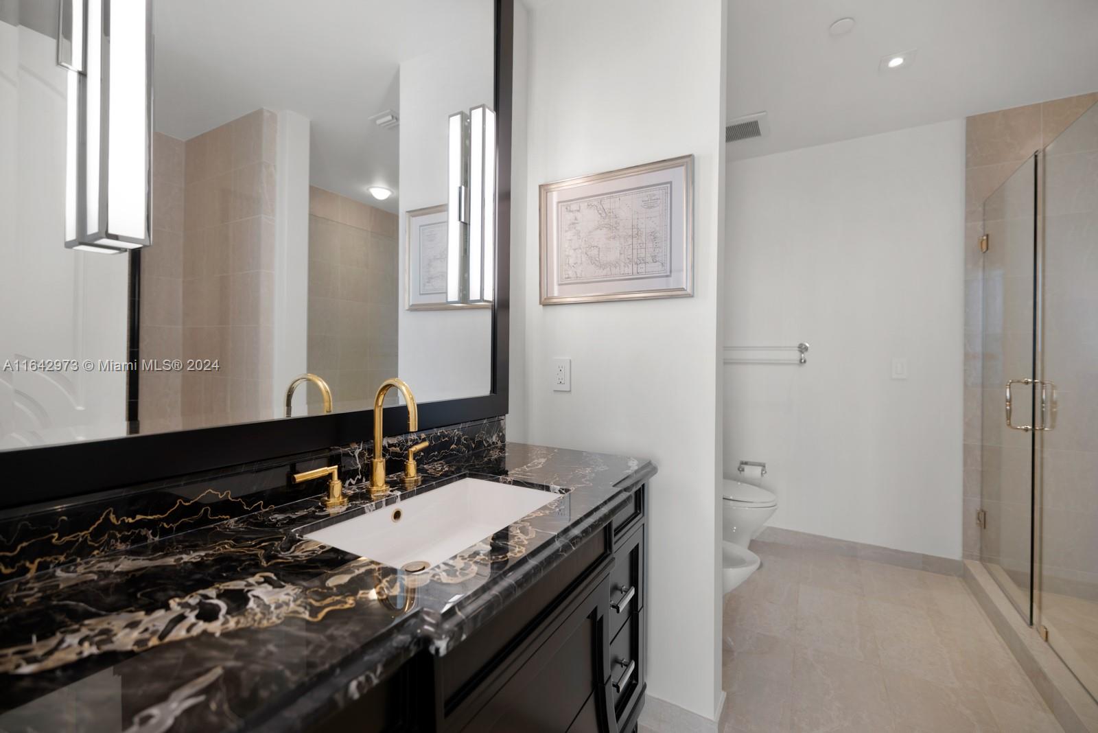 GROVENOR HOUSE CONDO - Residential