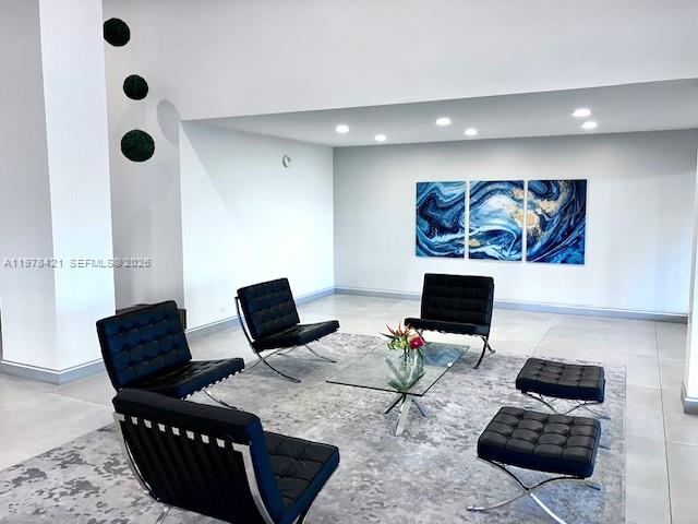 WINSTON TOWER 300 CONDO - Residential Lease