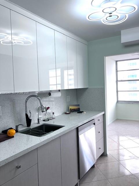 WINSTON TOWER 300 CONDO - Residential Lease