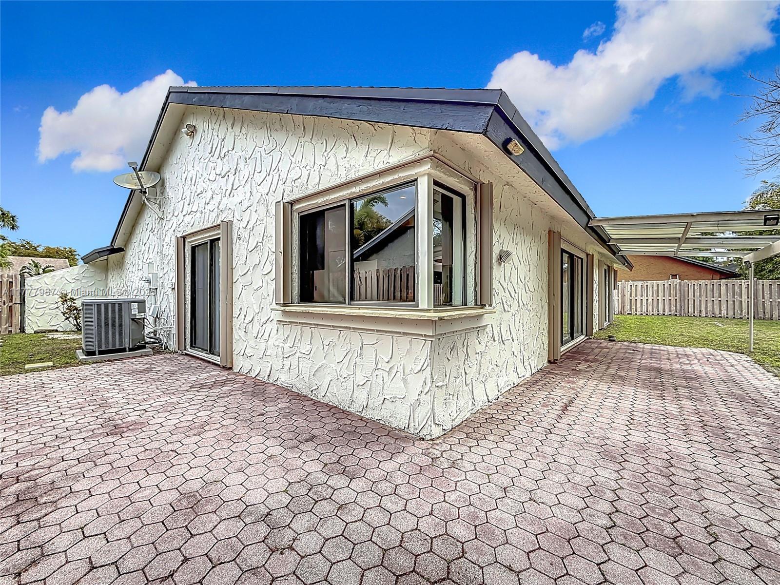 Plantation Hills - Residential