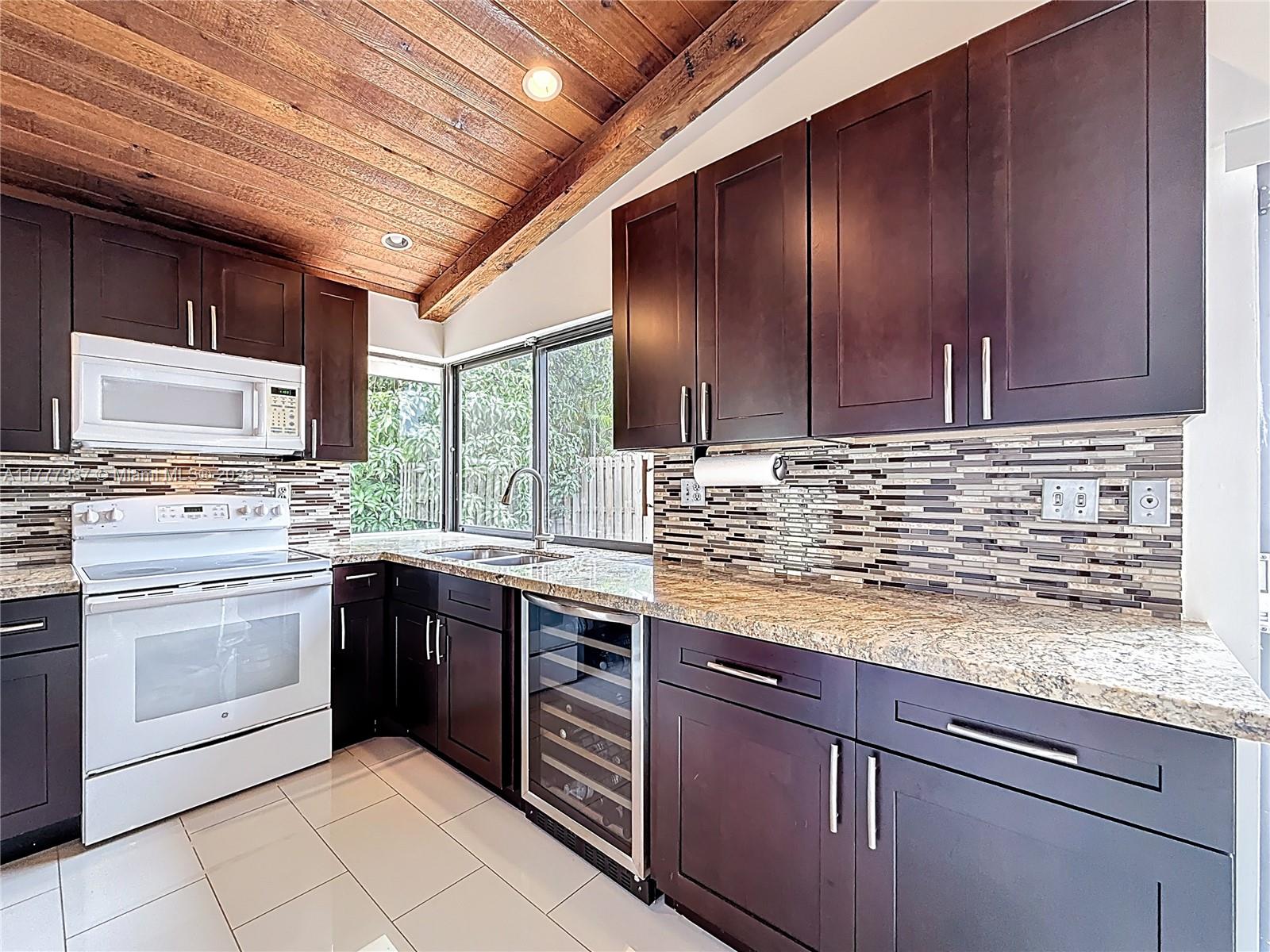 Plantation Hills - Residential