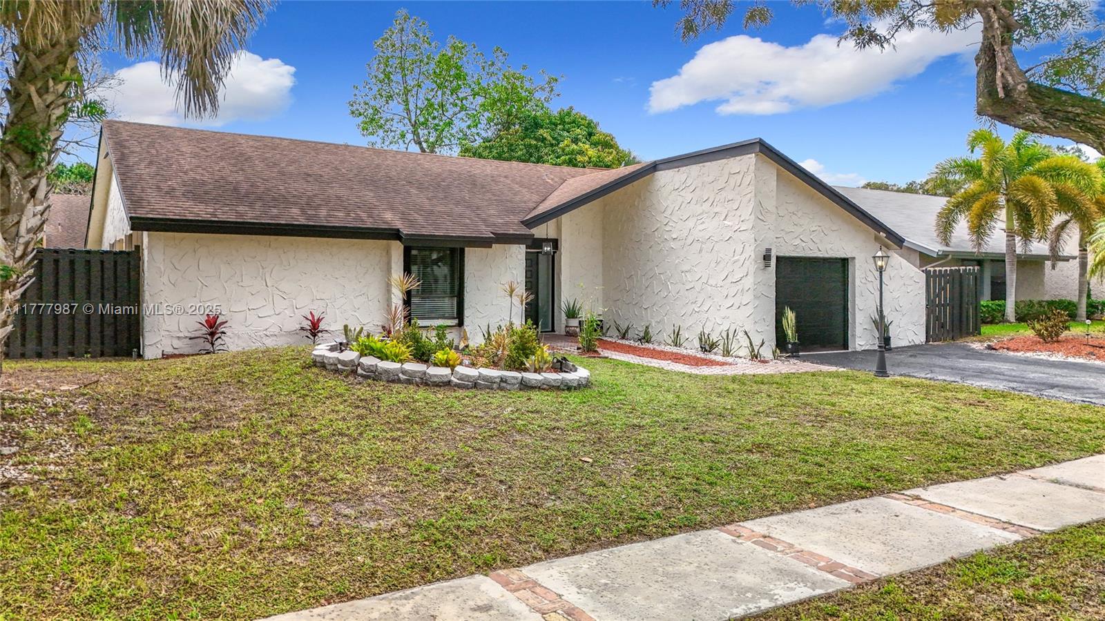 Plantation Hills - Residential