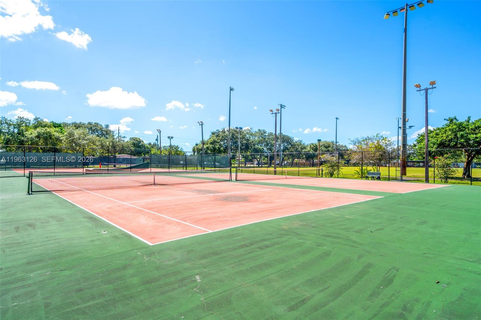 LINCOLN PARK THIRD ADD - Residential