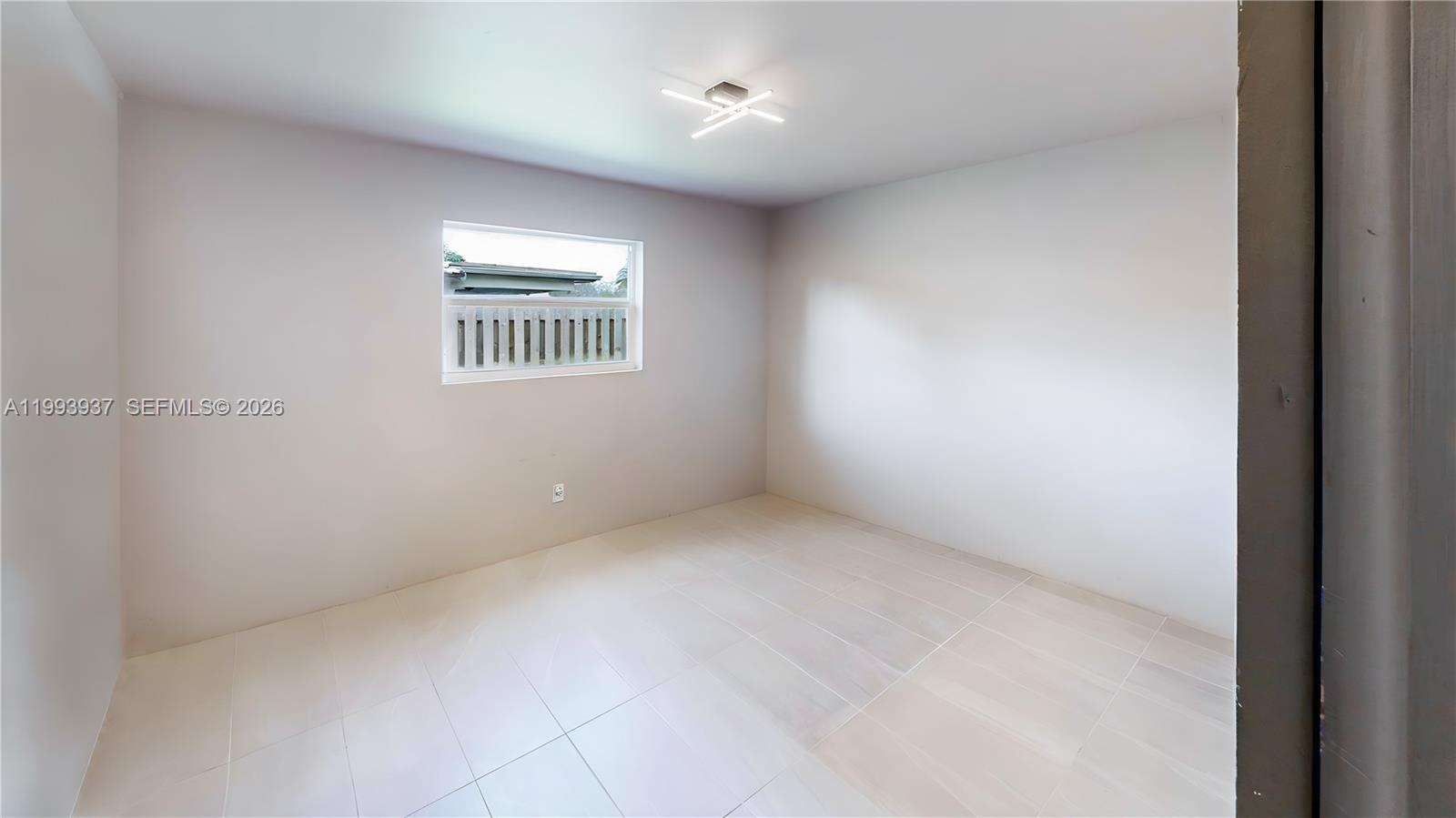 SHADOW WOOD - Residential