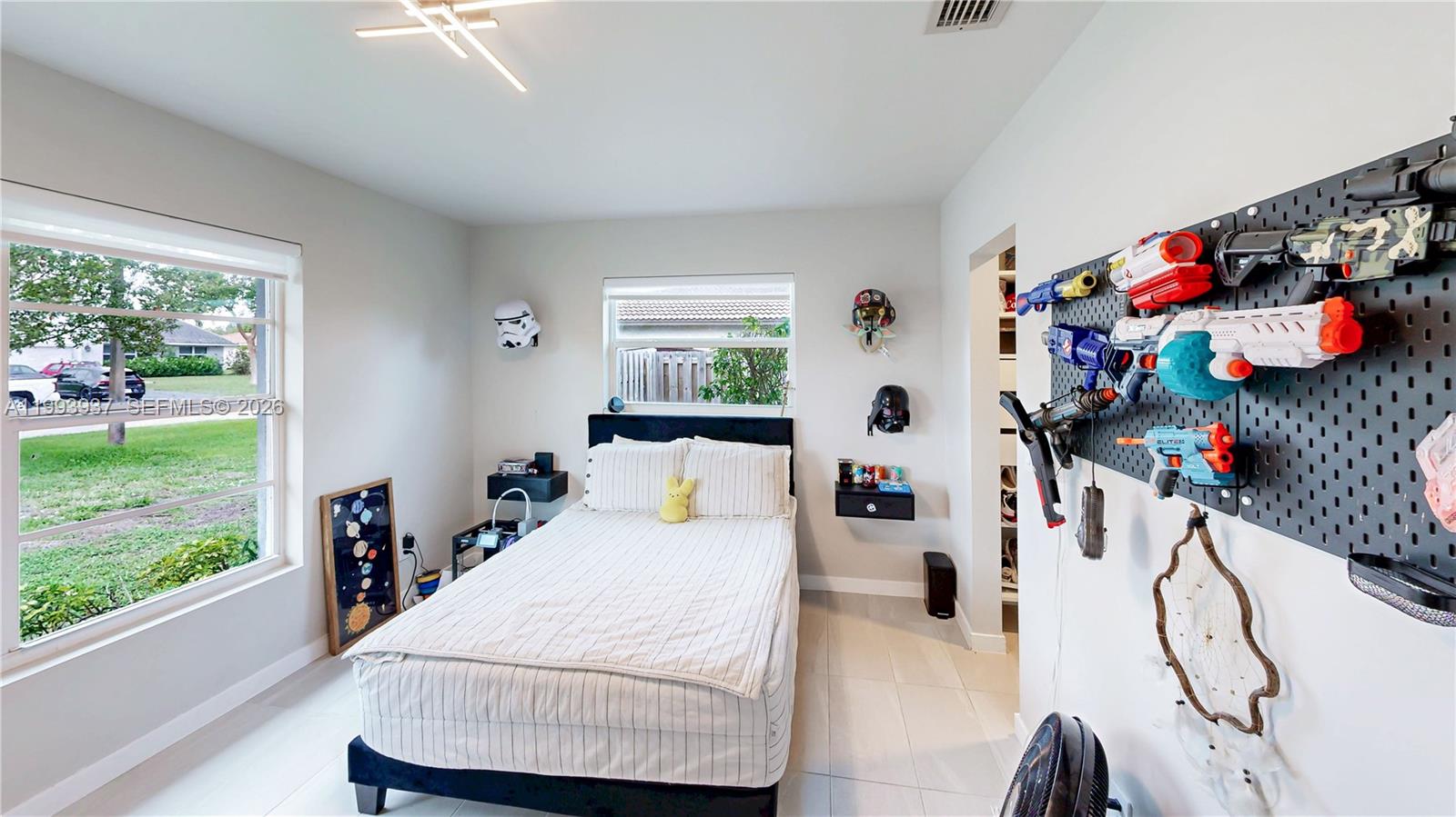 SHADOW WOOD - Residential