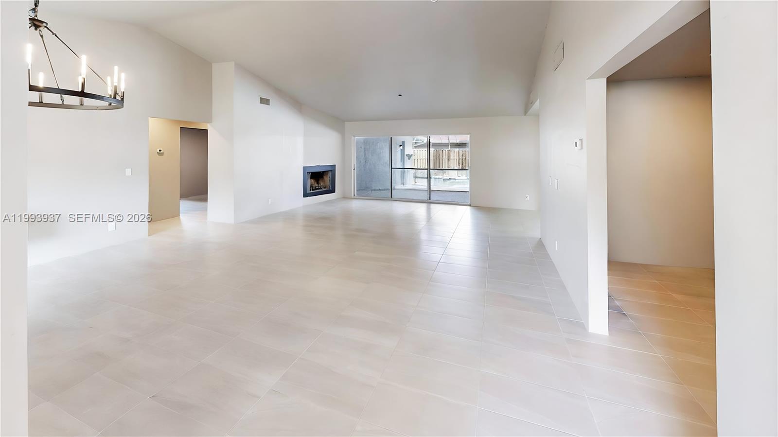 SHADOW WOOD - Residential