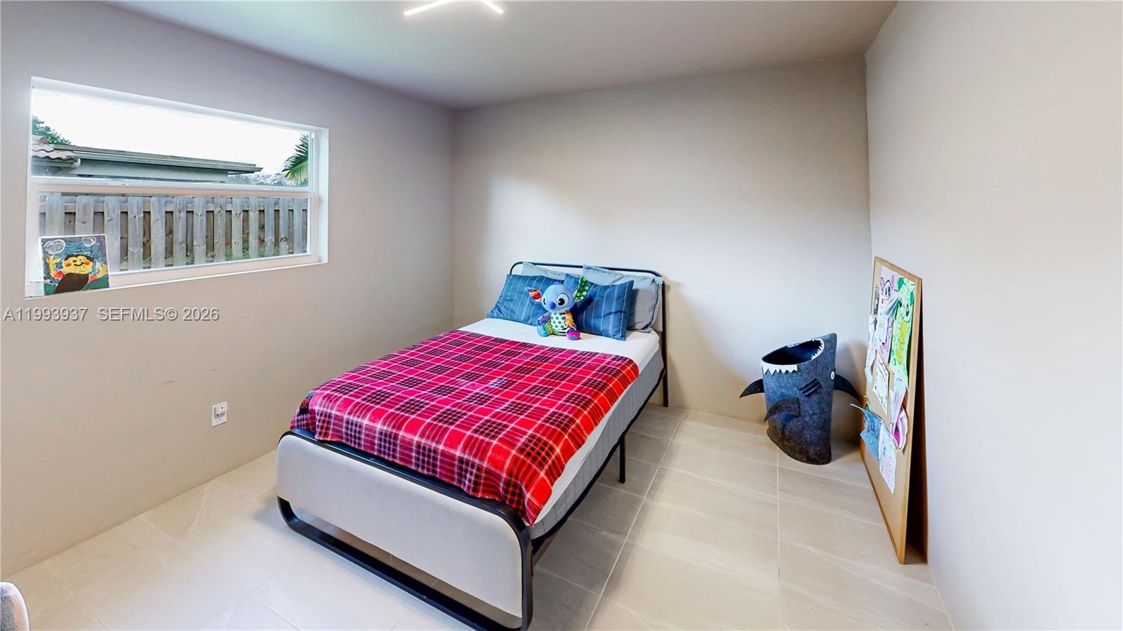 SHADOW WOOD - Residential