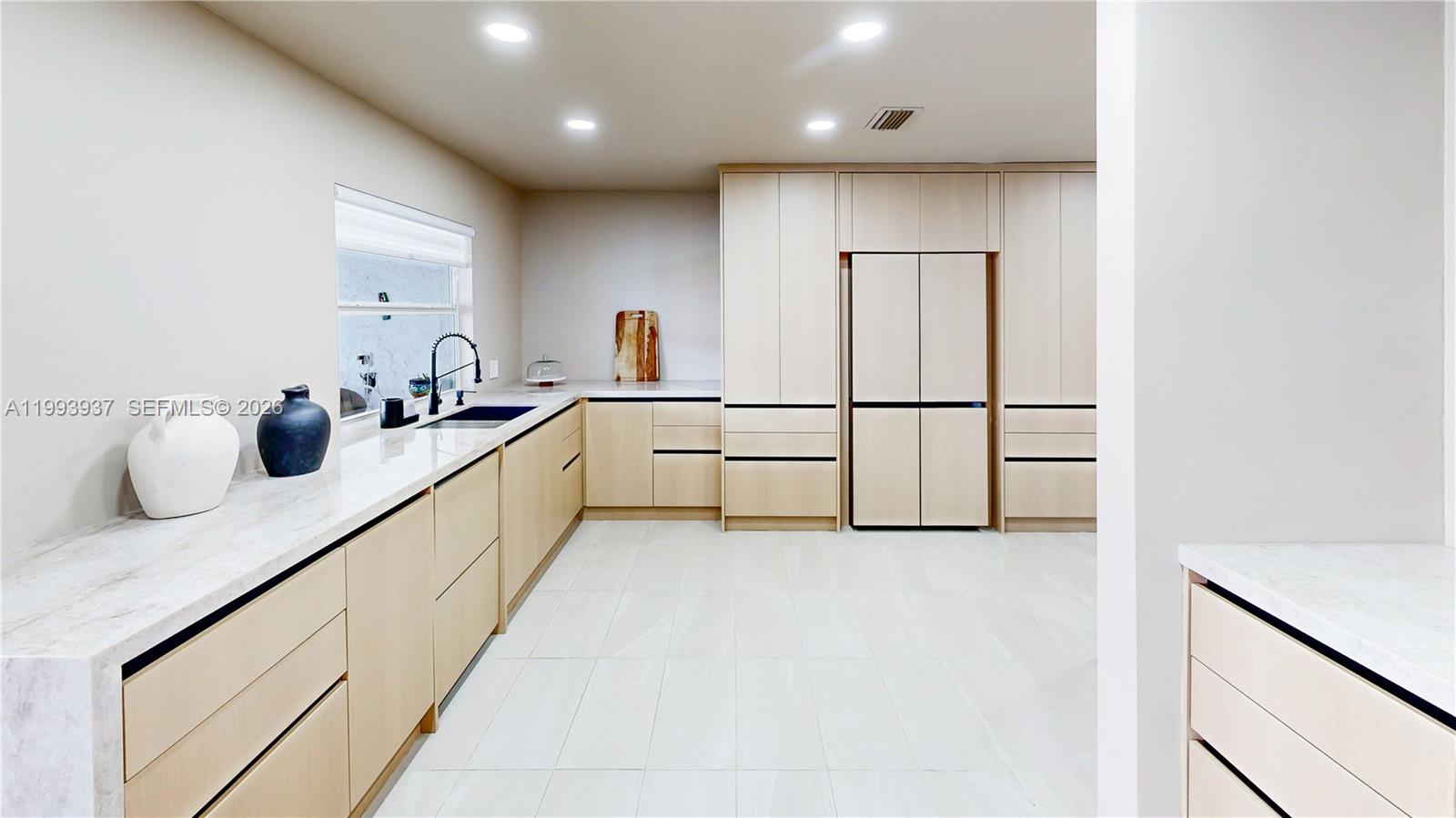 SHADOW WOOD - Residential