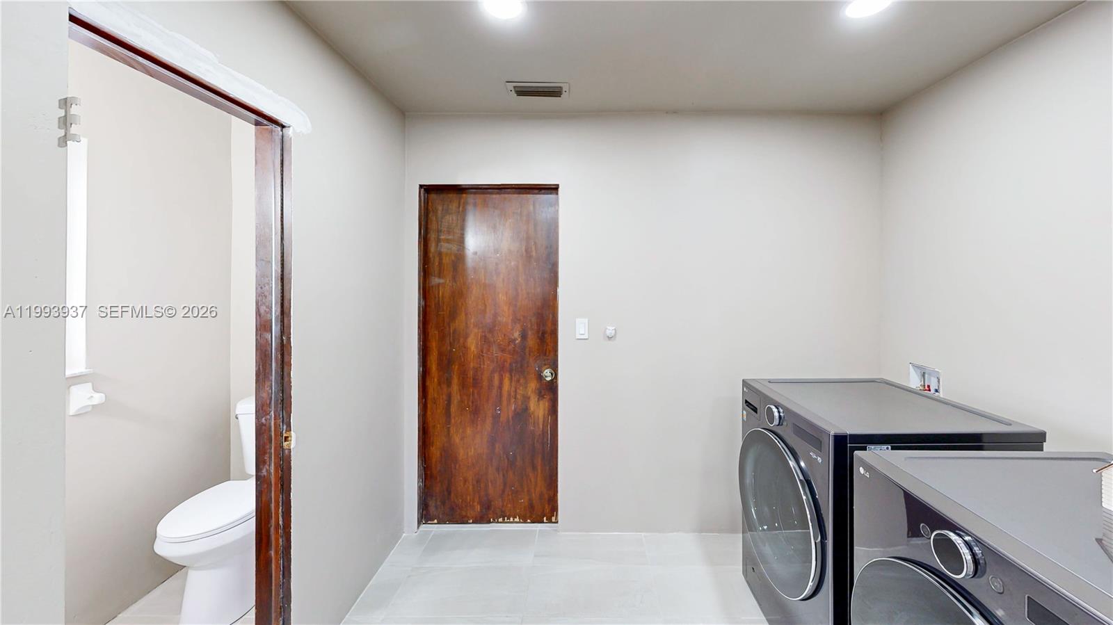 SHADOW WOOD - Residential