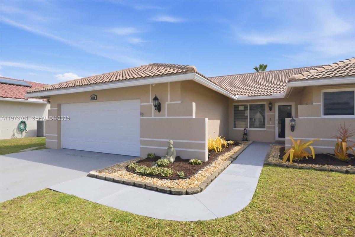 WAVERLY HUNDRED - Residential