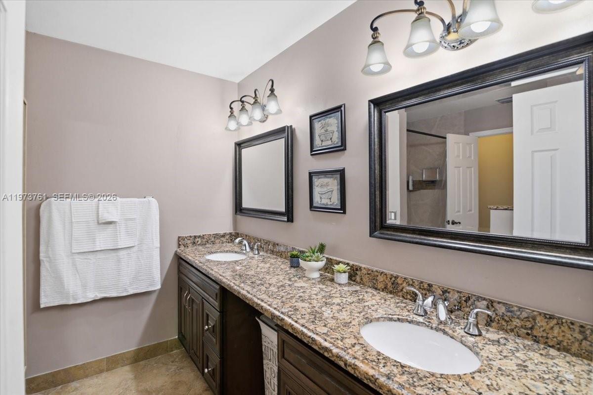 WAVERLY HUNDRED - Residential