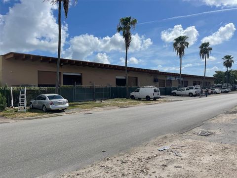 3303 NW 71st St Miami FL 33147