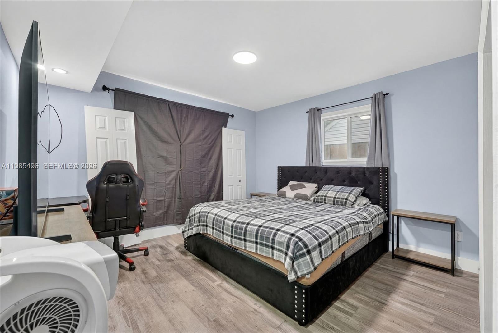 HIALEAH 14TH ADDN - Residential