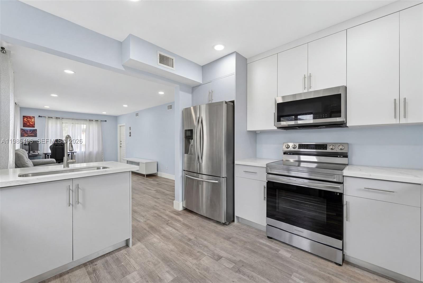 HIALEAH 14TH ADDN - Residential