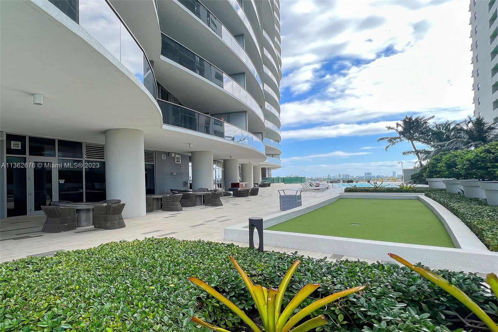 ARIA ON THE BAY CONDO - Residential Lease