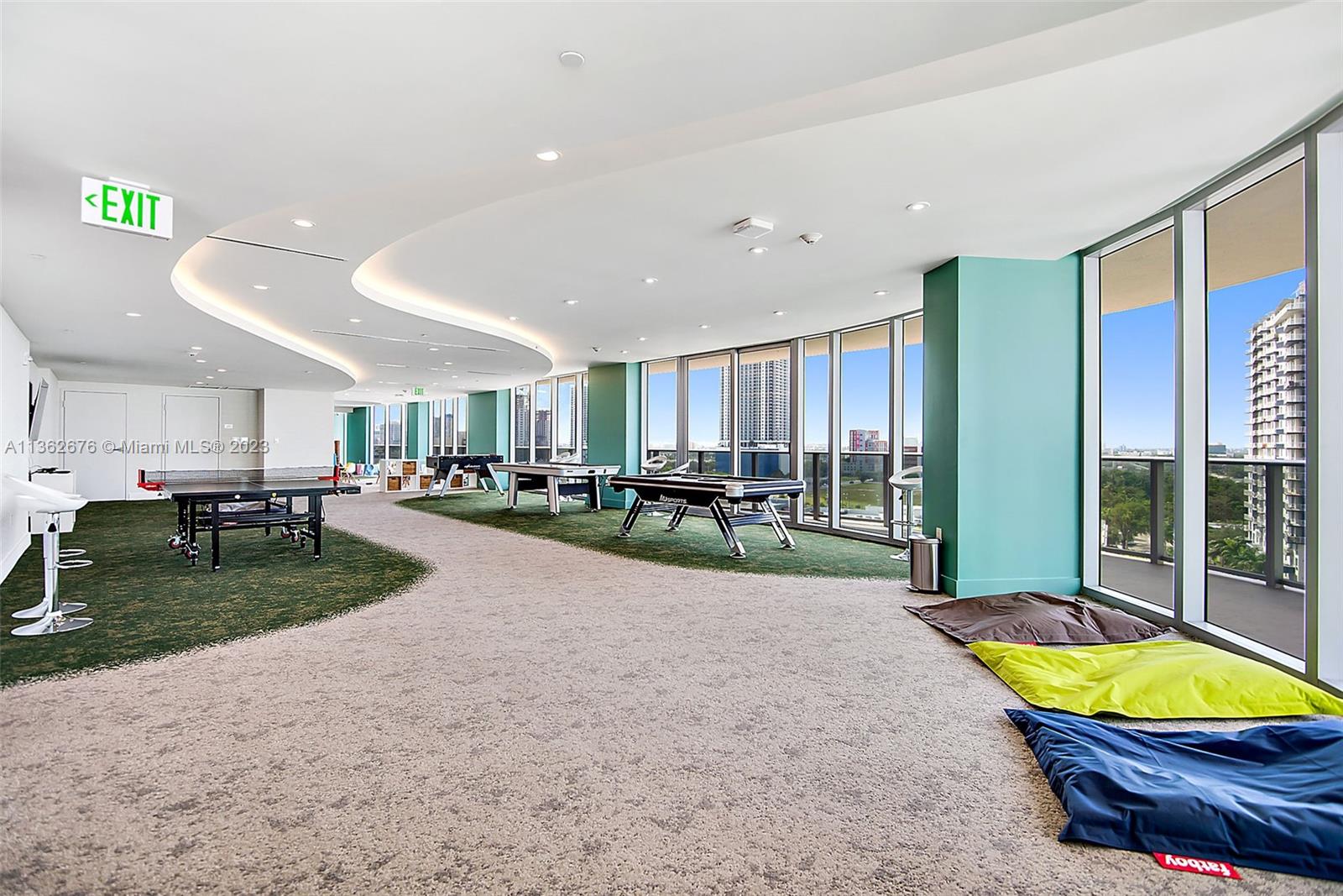 ARIA ON THE BAY CONDO - Residential Lease