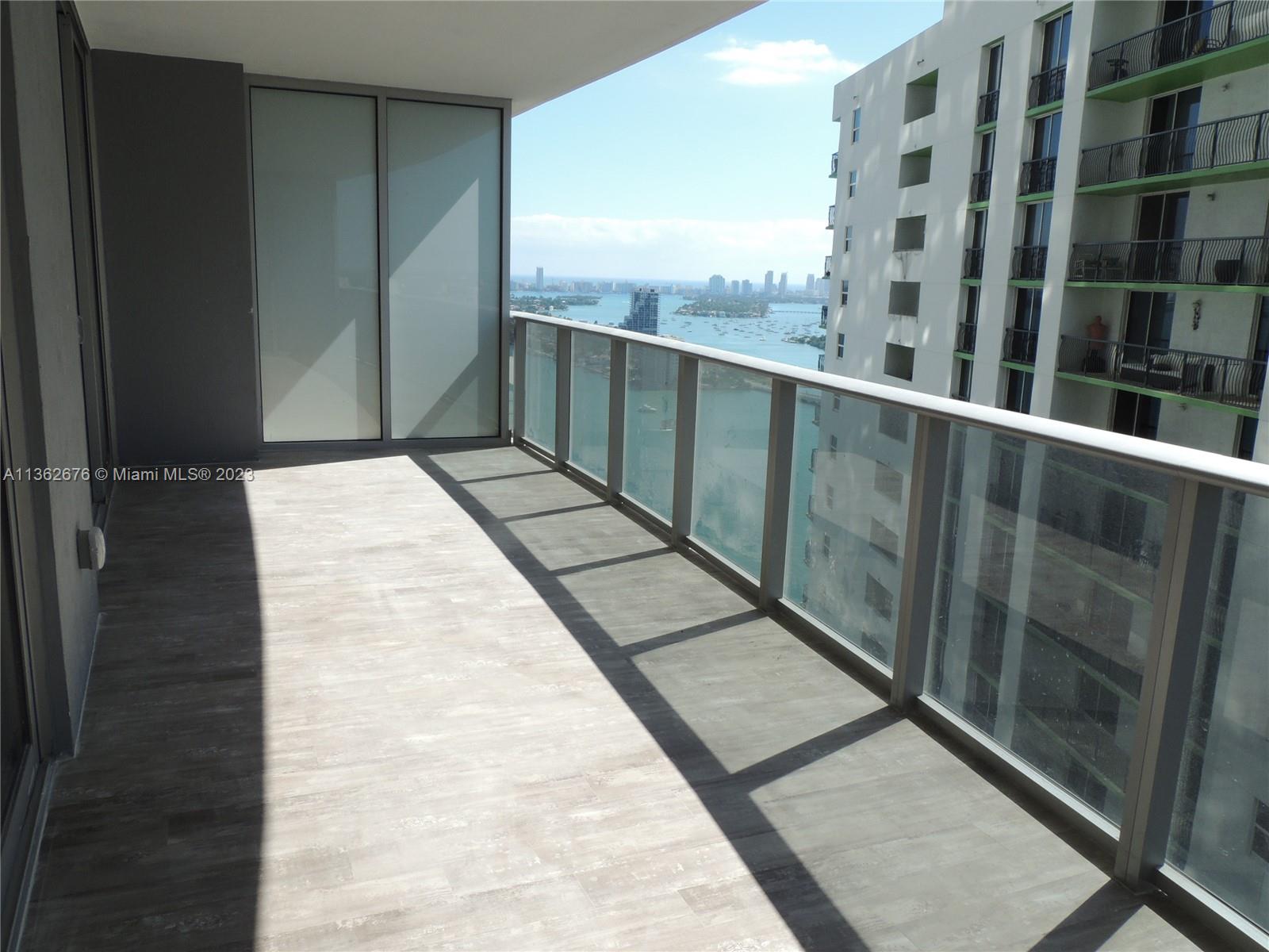 ARIA ON THE BAY CONDO - Residential Lease