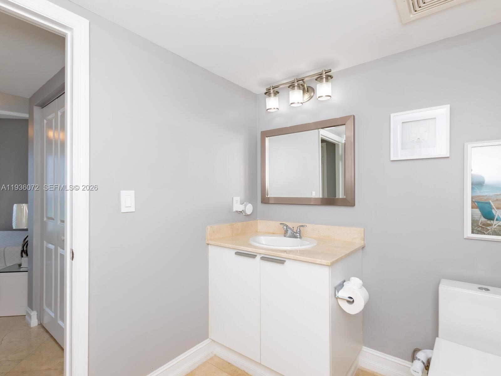 LA PERLA CONDO - Residential