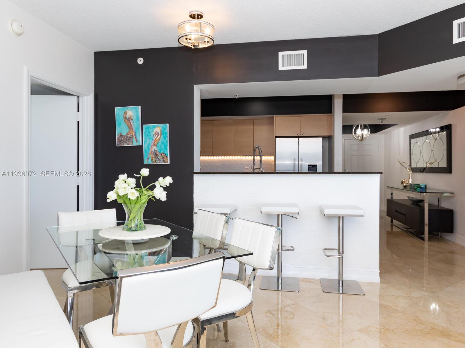 LA PERLA CONDO - Residential