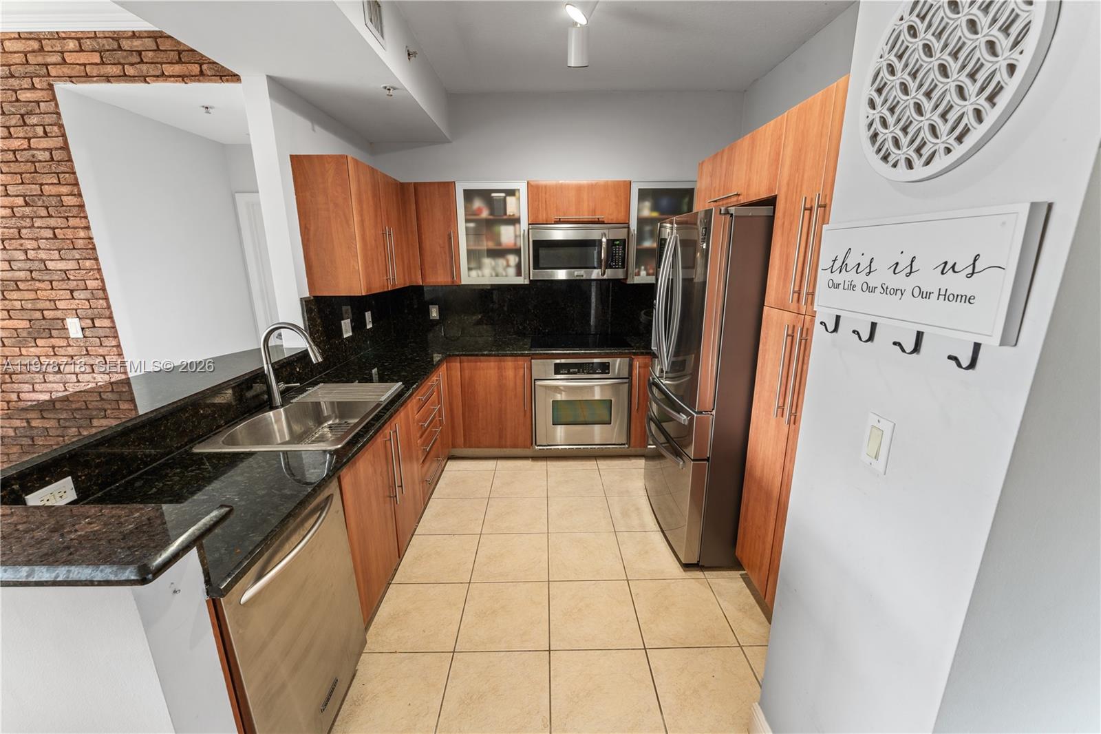 GABLES MARQUIS CONDO - Residential