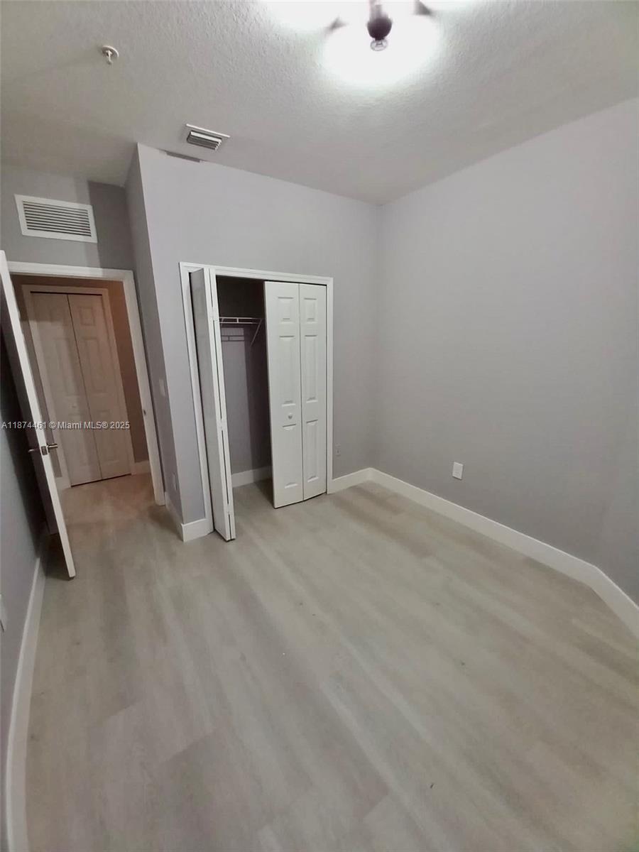 ST MORTIZ AT DORAL CONDO - Residential