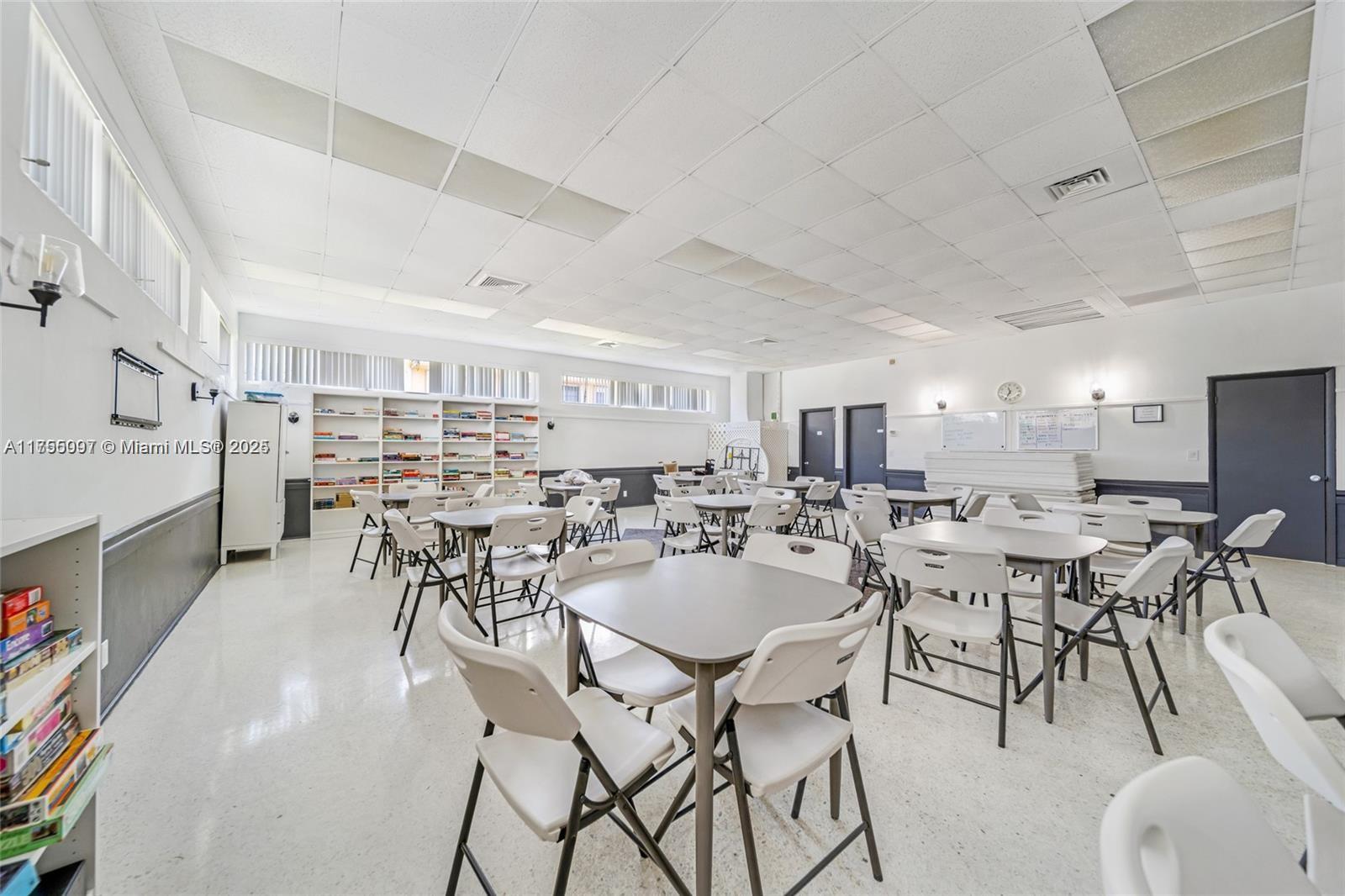 ROLEN LAKE GARDENS CO-OP - Residential