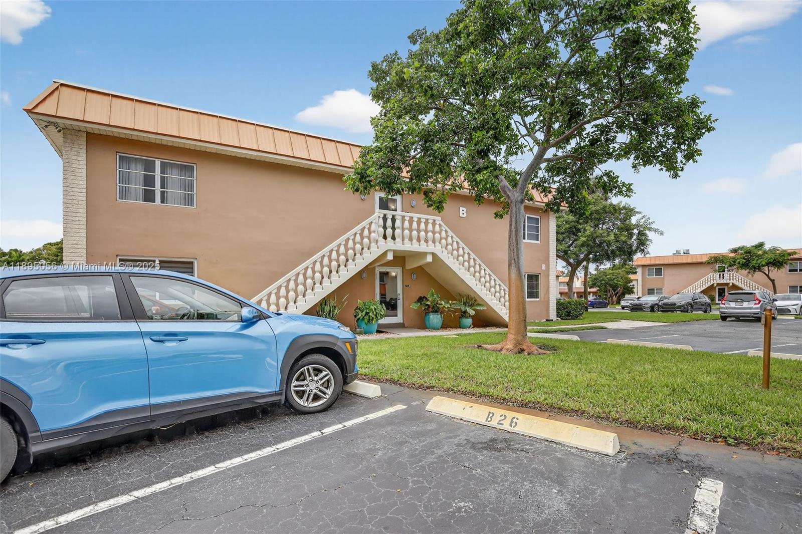 124 NE 19th Ct 110B